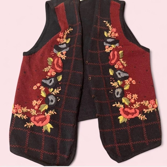 Lucia Jackets & Blazers - Lucia Embroidered Floral Sweater Vest Medium Vintage Cottagecore Knit Button
